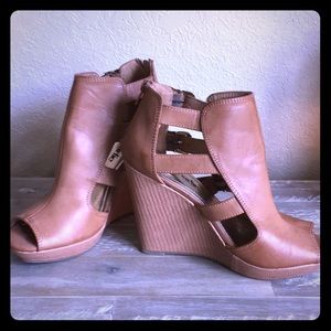 Charming Charlie Wedges